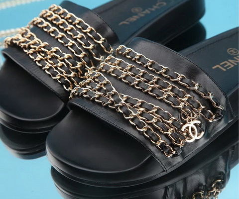 CHANEL Slippers Women--021